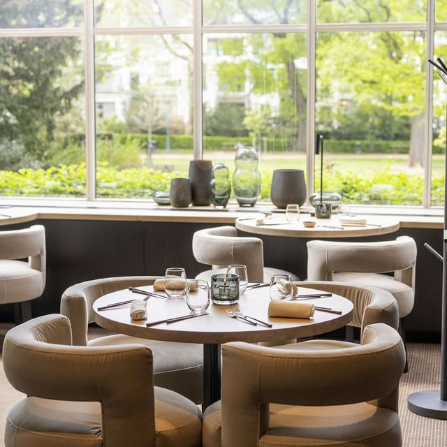 We are incredibly proud of this styling project where our team had the opportunity to redesign the interior of The IRIS, the stunning restaurant area at The HOTEL in Brussels.⁠
⁠
Interested in project styling? Our dedicated SCAPA Home Projects Team gladly assists you with interior advice.⁠
⁠
Discover all projects on our website.⁠
⁠
⁠
#scapa #scapahome #escapetheordinary #furniture #belgiandesign #interior #interiordesign #designer #project #projectstyling #styling #interiorstyling #thehotel #theiris #restaurant #hotel @thehotel.brussels @theiris.brussels